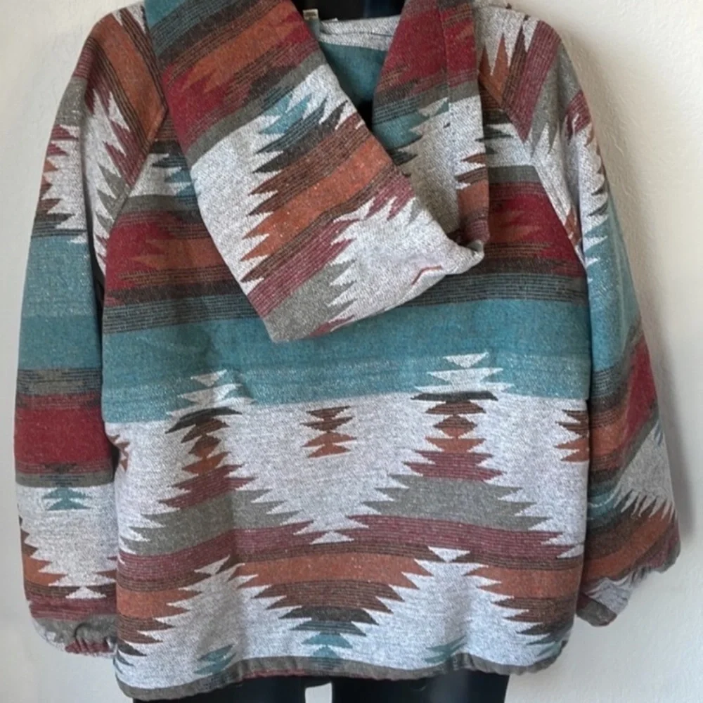Main Strip Baja Southwestern Pullover - Picture 2 of 6